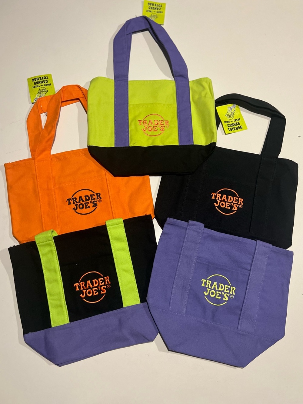 2026 Trader Joe’s Halloween Tote Bags complete set